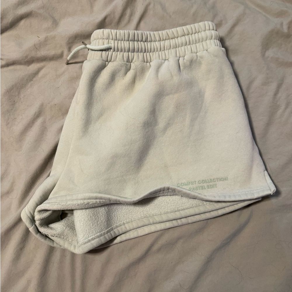 Comfrt Pastel Shorts
